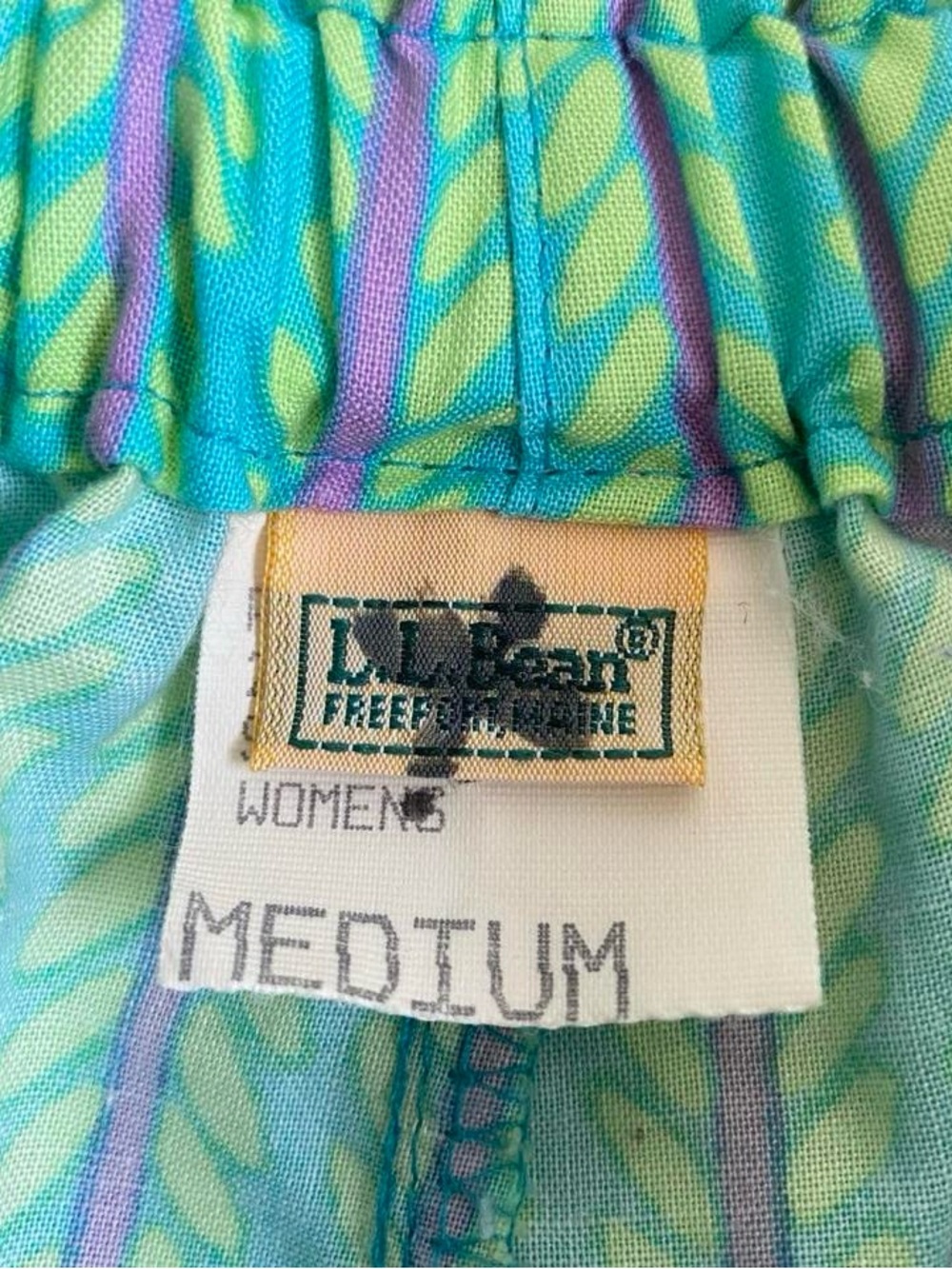 Vintage 90s L.L. Bean green multicolored abstract pull on shorts - Picture 6 of 8